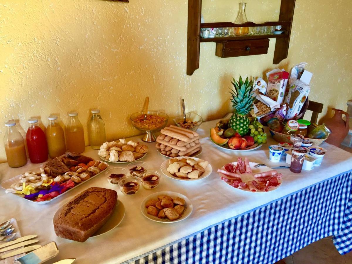 I Carrubi Guest House San Priamo Bagian luar foto